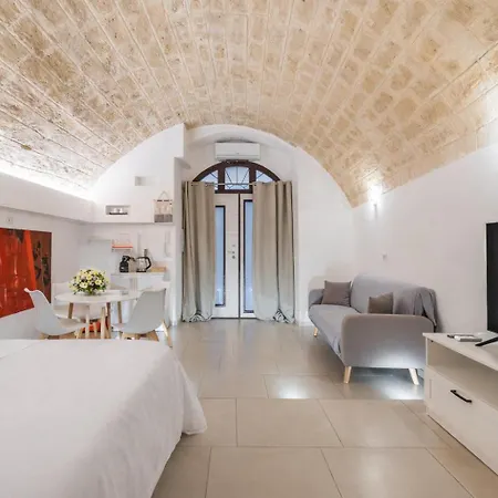 Le Cave